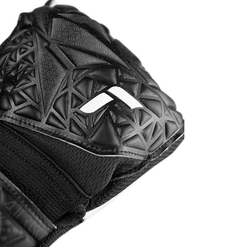 Reusch Attrakt Starter Solid Junior vārtsargu cimdi, melnā krāsā